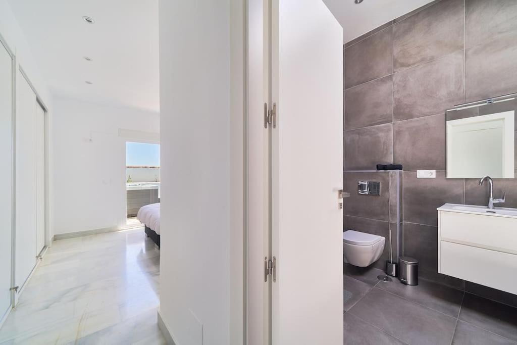 Superbe Appartement Avec Jaccuzi Марбелья Екстер'єр фото